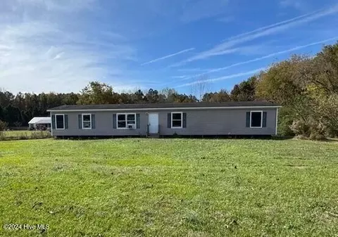 173 Weston Dr, Blounts Creek, NC 27814