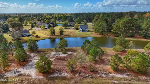 137 Legacy Pt, Wallace, NC 28466