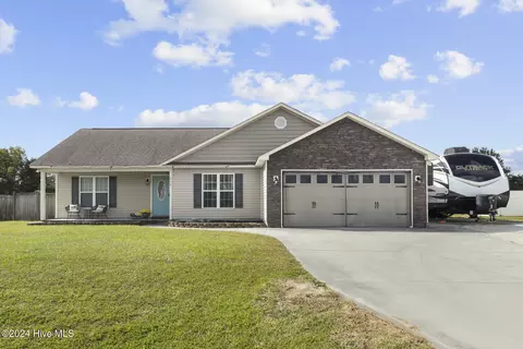 112 Killis Blvd, Richlands, NC 28574