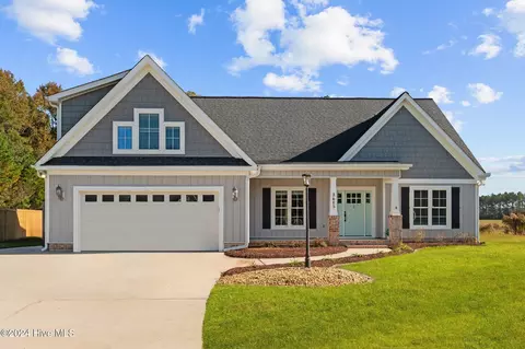 3605 New Town Ct, Farmville, NC 27828