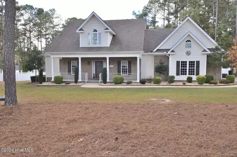 2216 Capstone Ct, Rocky Mount, NC 27804