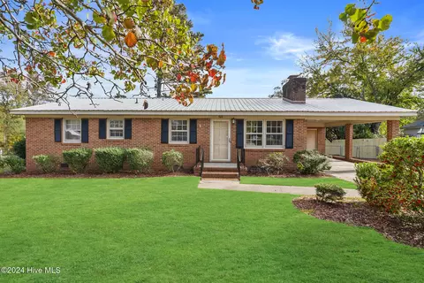 948 Montclair Ave, Rockingham, NC 28379