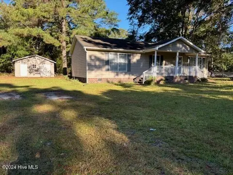 3121 Maye Ln, Greenville, NC 27834