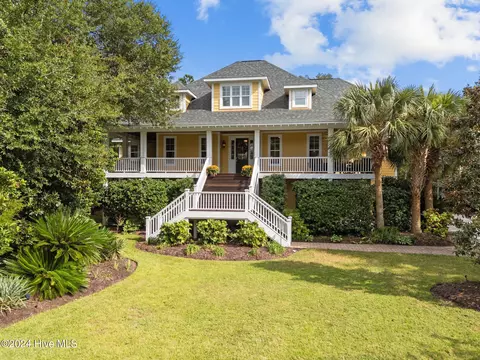 103 River Ct, Wilmington, NC 28412