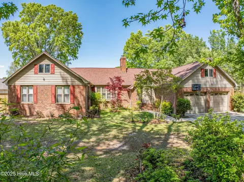 1015 Beech Tree Rd, Jacksonville, NC 28546