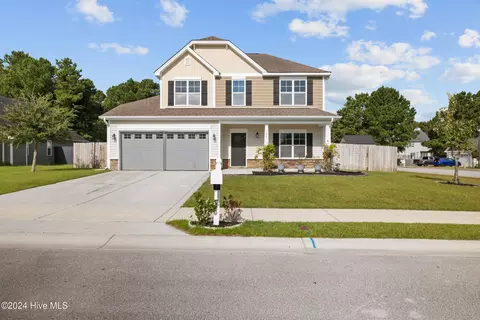 125 Stonecroft Ln, Jacksonville, NC 28546