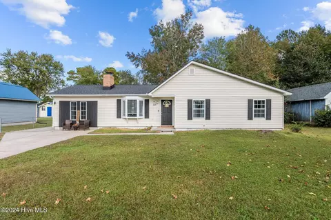 315 Webb Blvd, Havelock, NC 28532
