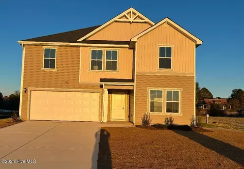 326 Happy Trail Rd, Aberdeen, NC 28315