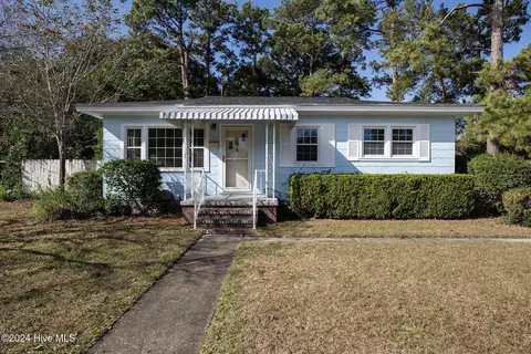 2436 Jefferson St, Wilmington, NC 28401