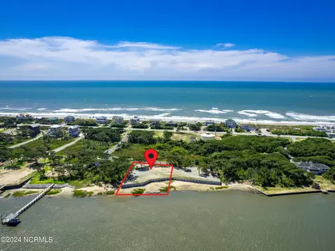 1822 Salter Path Rd, Indian Beach, NC 28512