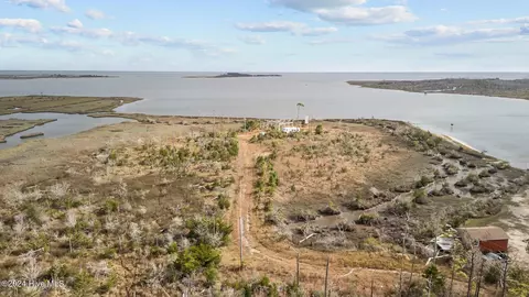 200 Charlie Wade Rd, Williston, NC 28589