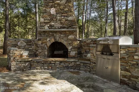 Exterior - 71 Ivanhoe Rd, Atkinson, NC 28421 photo 8 of 15