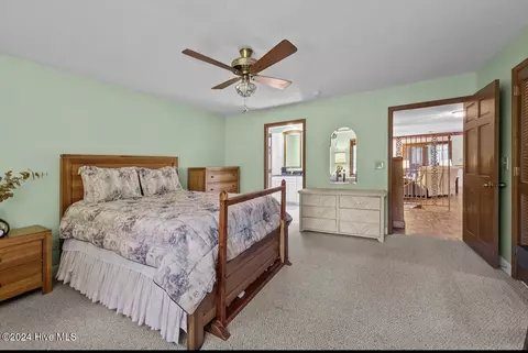Bedroom - 71 Ivanhoe Rd, Atkinson, NC 28421 photo 1 of 5