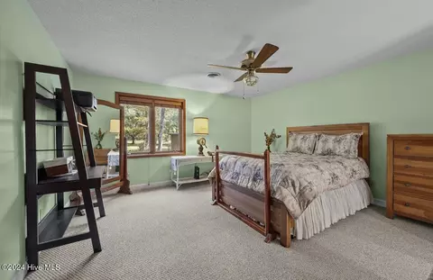 Bedroom - 71 Ivanhoe Rd, Atkinson, NC 28421 photo 2 of 5