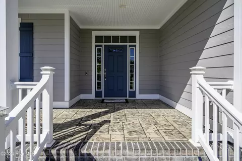 Exterior - 4010 Reunion Pointe Ln, New Bern, NC 28562 photo 12 of 30