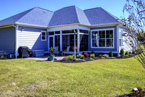 Exterior - 4010 Reunion Pointe Ln, New Bern, NC 28562 photo 19 of 30