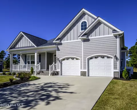 Exterior - 4010 Reunion Pointe Ln, New Bern, NC 28562 photo 16 of 30