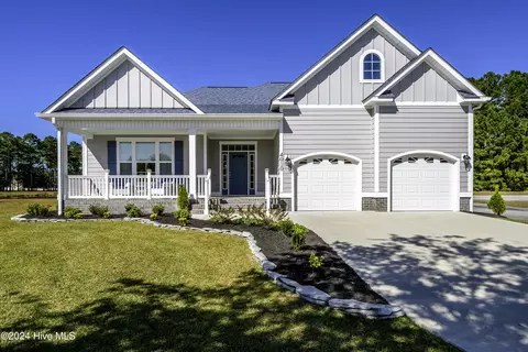 4010 Reunion Pointe Ln, New Bern, NC 28562