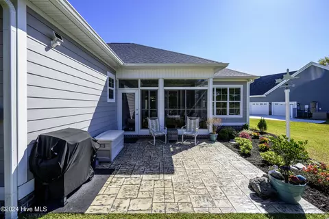 Exterior - 4010 Reunion Pointe Ln, New Bern, NC 28562 photo 20 of 30
