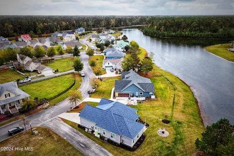 View/Area - 4010 Reunion Pointe Ln, New Bern, NC 28562 photo 7 of 15