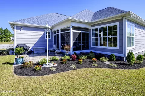 Exterior - 4010 Reunion Pointe Ln, New Bern, NC 28562 photo 18 of 30