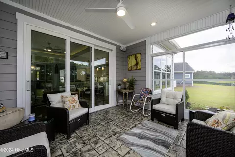 Exterior - 4010 Reunion Pointe Ln, New Bern, NC 28562 photo 8 of 30