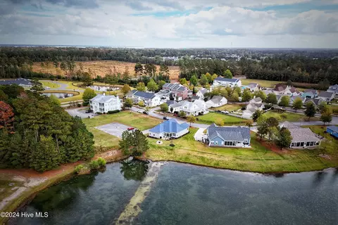 View/Area - 4010 Reunion Pointe Ln, New Bern, NC 28562 photo 8 of 15