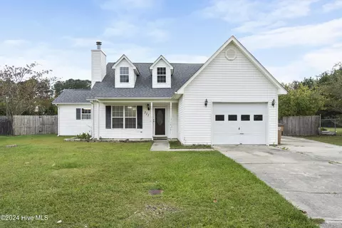311 Paddock Pl, Jacksonville, NC 28546