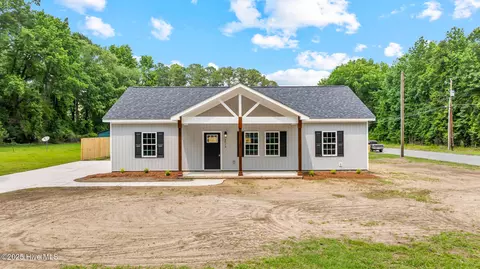 2013 E Hawthorne St, Goldsboro, NC 27530