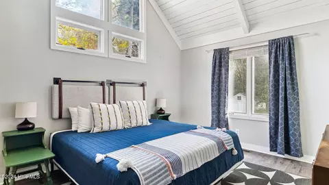 Bedroom - 10 Inverness Rd, Pinehurst, NC 28374 photo 1 of 6