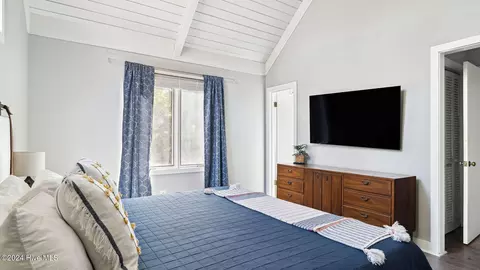 Bedroom - 10 Inverness Rd, Pinehurst, NC 28374 photo 2 of 6