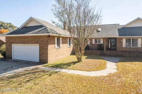 408 Oak Ridge Dr, Edenton, NC 27932