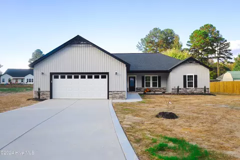 103 Tarheel Place Pl, Mount Olive, NC 28365