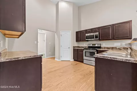 Kitchen - 1535 Ghio Rd, Hamlet, NC 28345 photo 2 of 2