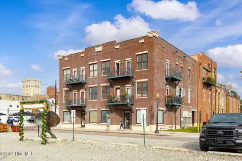 101 S Water St #3, Wilmington, NC 28401