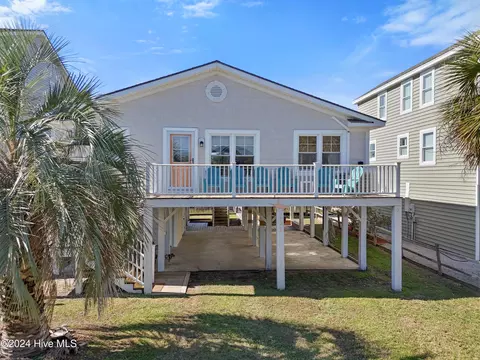 Exterior - 131 Marlin Dr, Holden Beach, NC 28462 photo 2 of 14