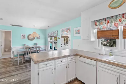 Other - 131 Marlin Dr, Holden Beach, NC 28462 photo 4 of 8
