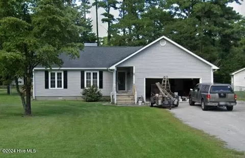 3307 Hedgerow Cir, Trent Woods, NC 28562