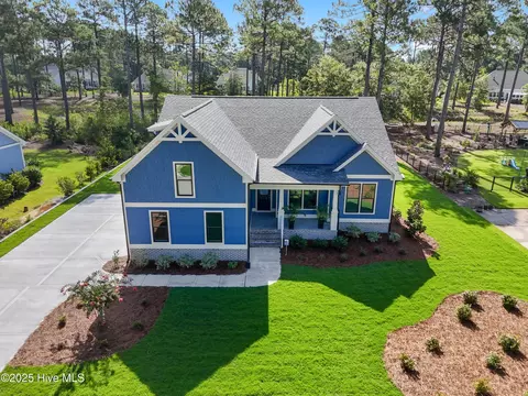 668 Breezewood Dr SE, Bolivia, NC 28422