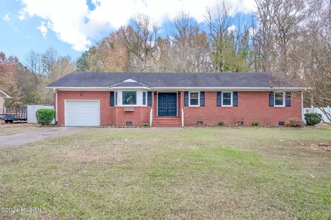 504 Terry St, Elizabeth City, NC 27909