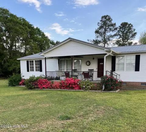 129 Doby Rd, Cameron, NC 28326