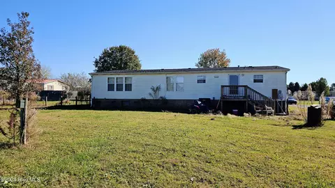 39 Emily St, Gates, NC 27937 photo 5