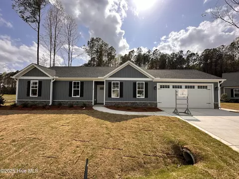 39 N Rowsham Pl, Smithfield, NC 27577