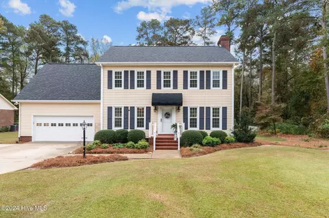2531 Pineridge Dr, Kinston, NC 28504