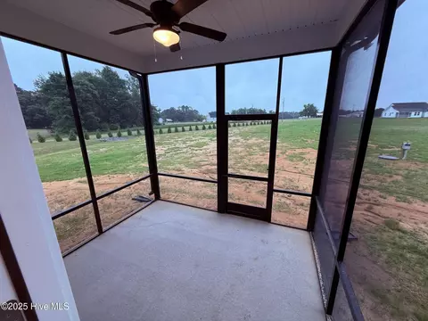32 Tanseyleaf Dr, Smithfield, NC 27577 photo 13