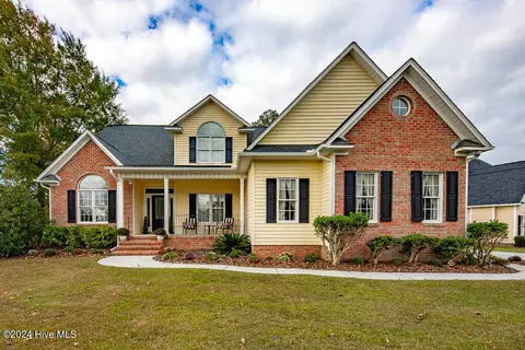 130 Mellen Rd, New Bern, NC 28562