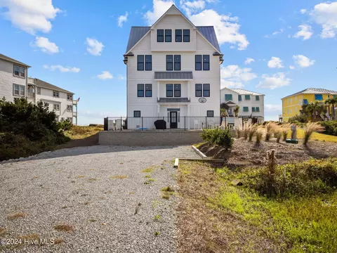 3003 Emerald Dr, Emerald Isle, NC 28594 photo 2