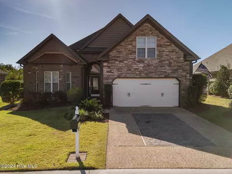 7108 Trailmark Rd, Wilmington, NC 28405