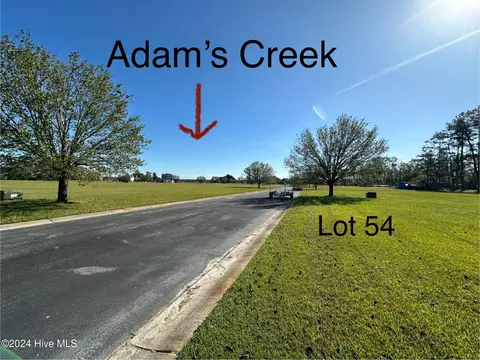 109 Bare Foot Ct, Havelock, NC 28532