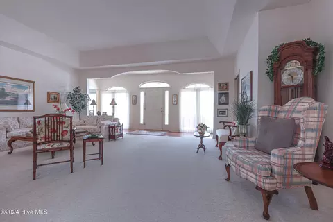 8 Interlachon Ln, Pinehurst, NC 28374 photo 3